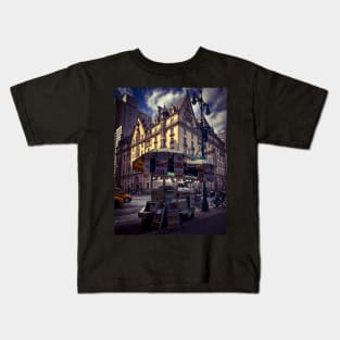 Dakota Building Central Park Manhattan NYC Kids T-Shirt